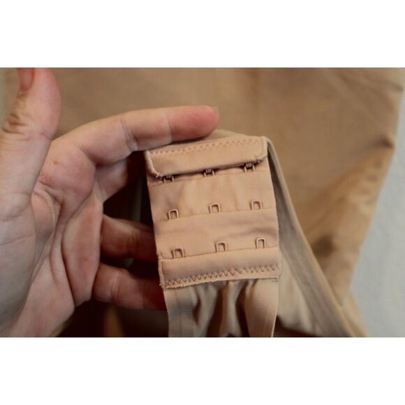 Honeylove size medium nude one piece shapewear snap gusset - Picture 2 of 9